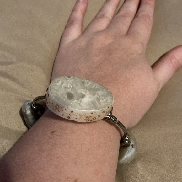 Wire and Stone Bracelet Beautiful! Unique! - Picture 4 of 4